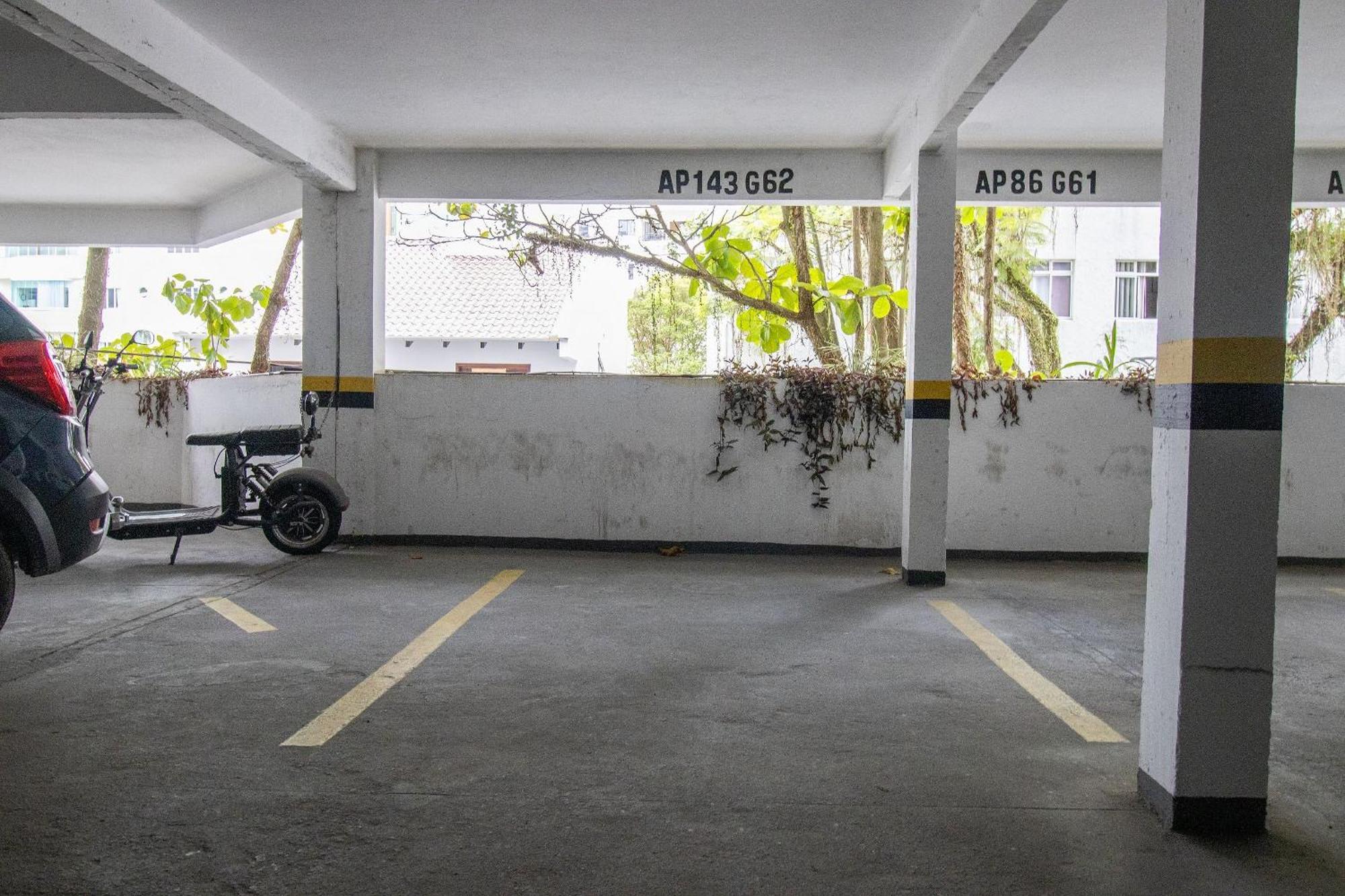 Pr143 - Próximo A Avenida Brasil, Garagem Camionete, 4 Dorm, Climatizado, Wi-fi