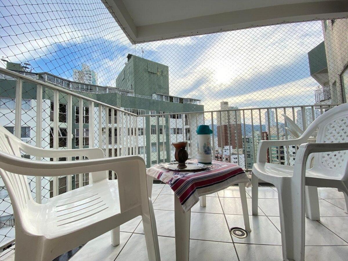 Pr143 - Próximo A Avenida Brasil, Garagem Camionete, 4 Dorm, Climatizado, Wi-fi