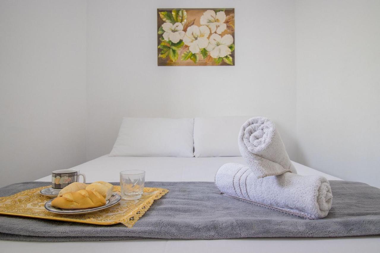 Pr143 - Próximo A Avenida Brasil, Garagem Camionete, 4 Dorm, Climatizado, Wi-fi Apartamento