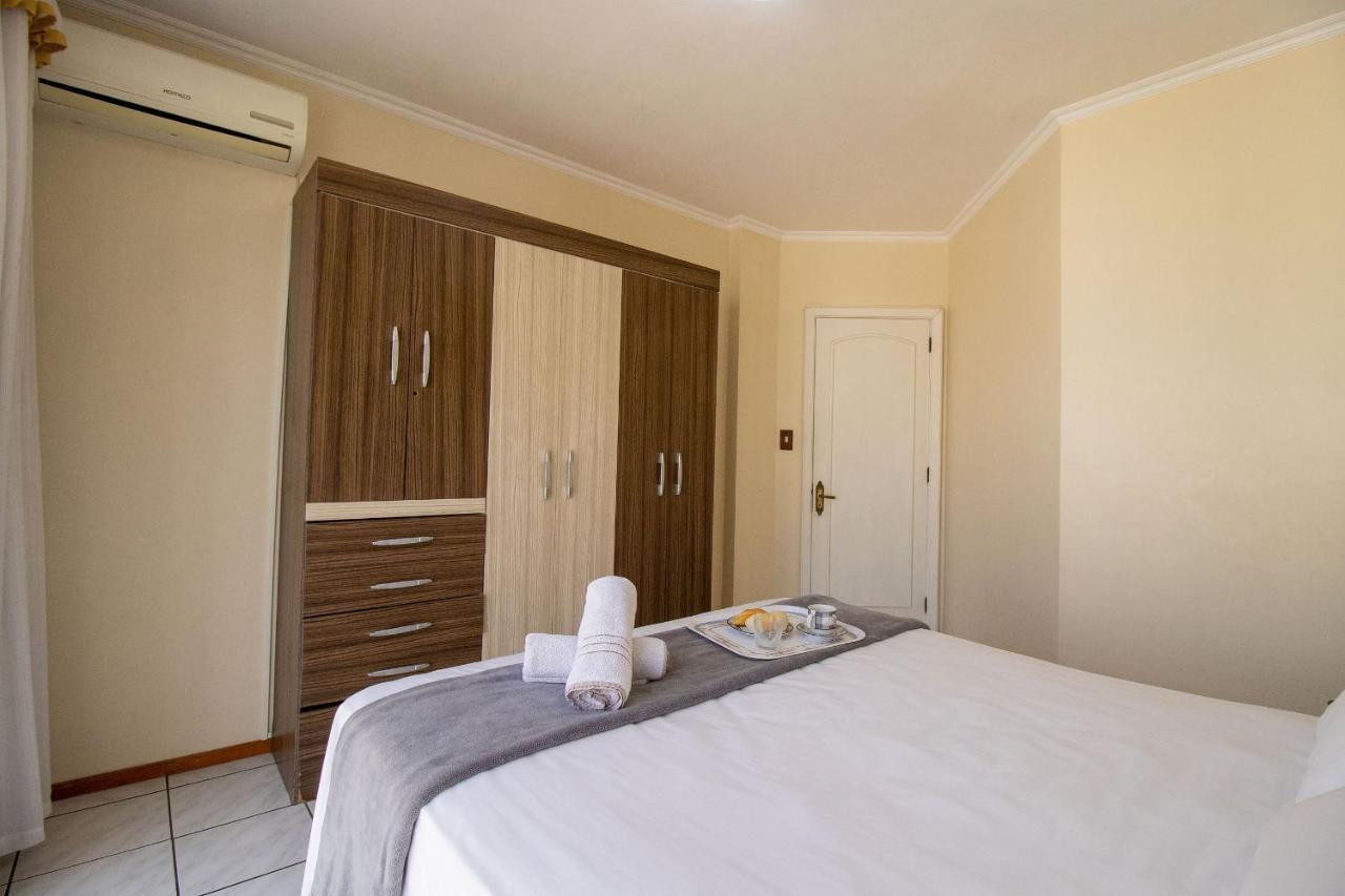Apartamento Pr143 - Próximo A Avenida Brasil, Garagem Camionete, 4 Dorm, Climatizado, Wi-fi